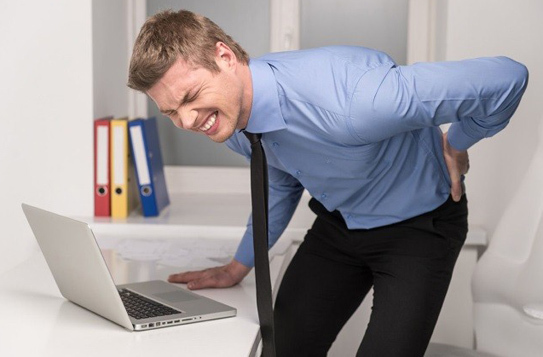 đau lưng không cúi được đau lưng không cúi được